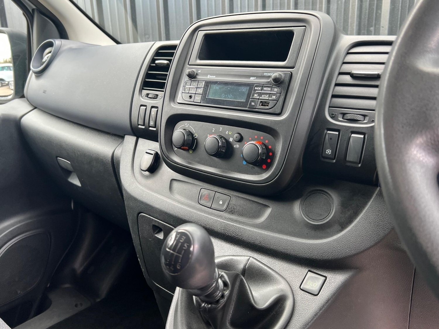 Used Vauxhall Vivaro 2016 for sale - 78019161: Photo 17