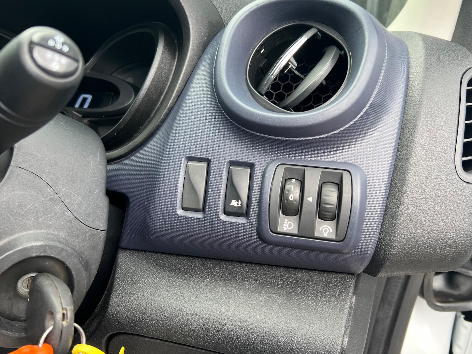 Used Vauxhall Vivaro 2016 for sale - 78019161: Photo 23