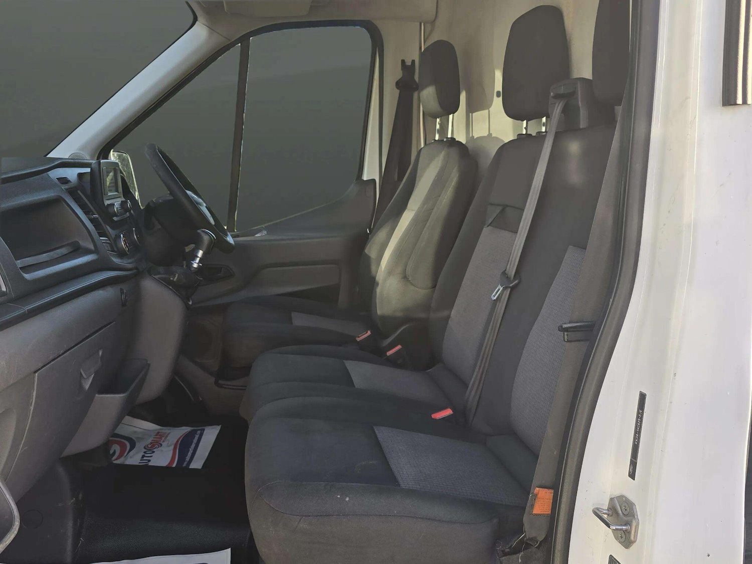 Used Ford Transit 2019 for sale - 76965544: Photo 2