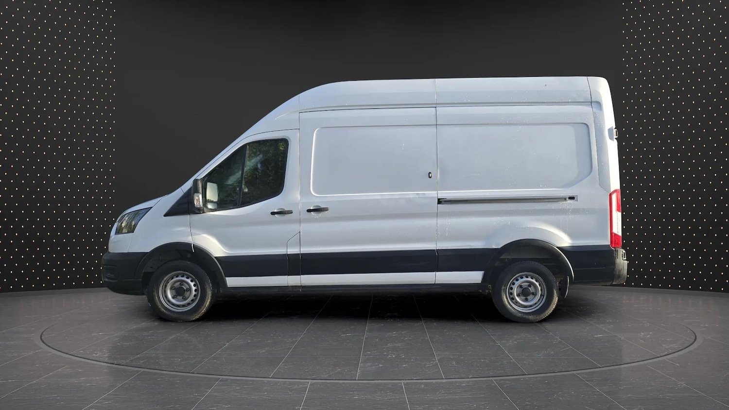 Used Ford Transit 2019 for sale - 76965544: Photo 3