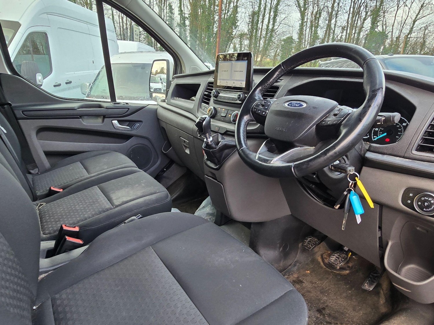 Used Ford Transit Custom 2022 for sale - 76912628: Photo 2