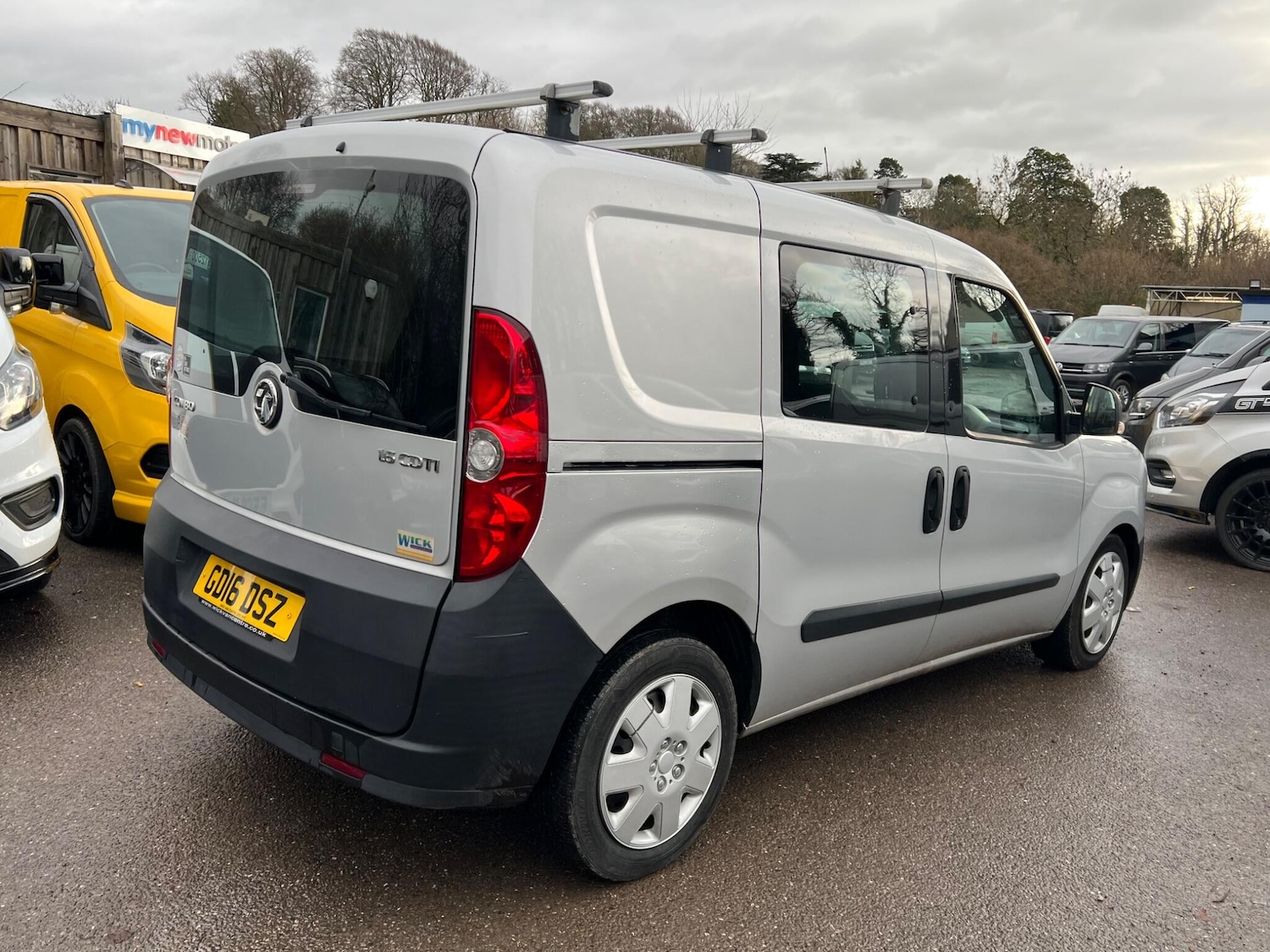 Used Vauxhall Combo 2016 for sale - 77156444: Photo 3