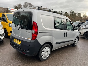 Used Vauxhall Combo 2016 for sale - 77156444: Photo