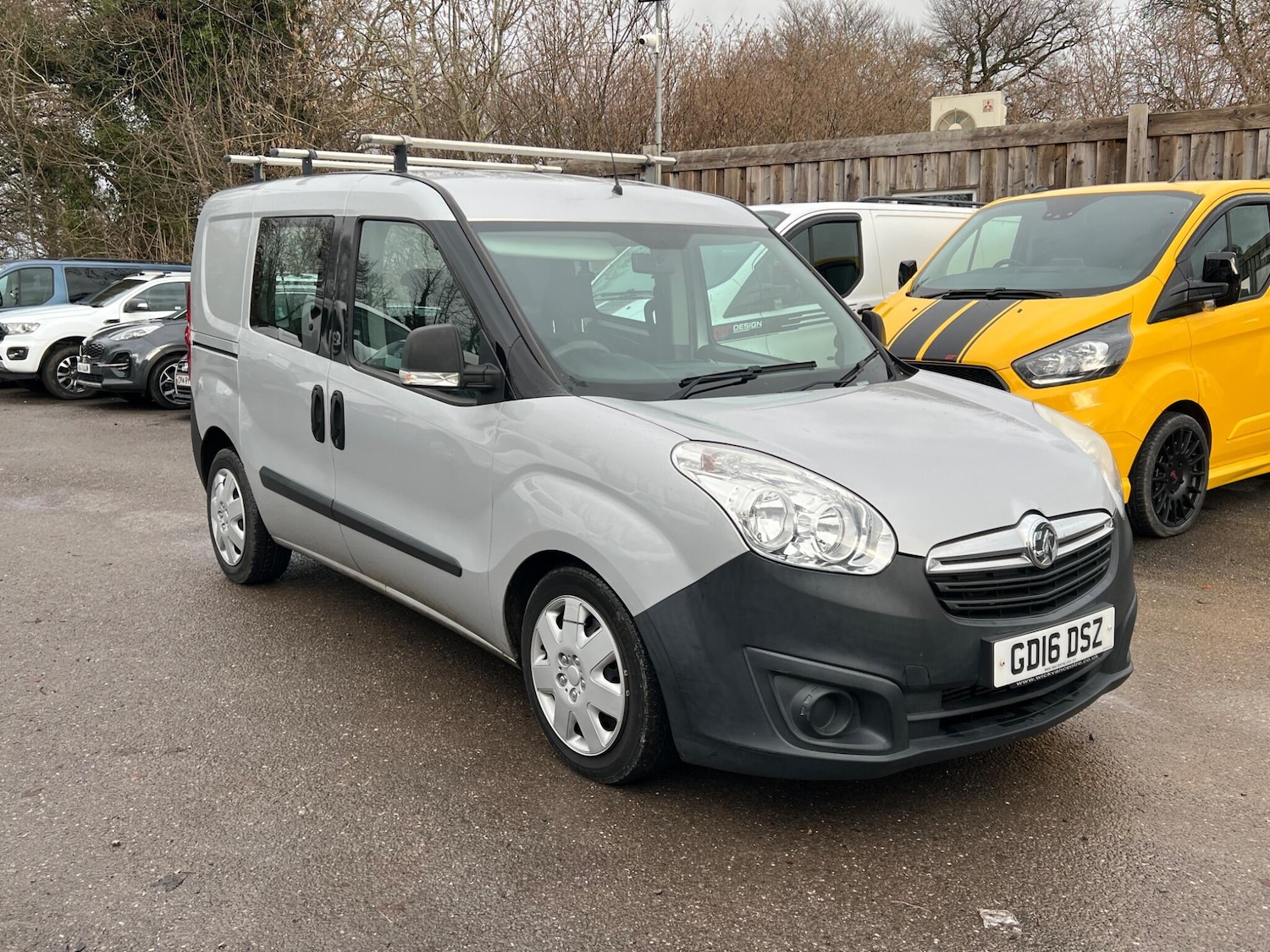 Used Vauxhall Combo 2016 for sale - 77156444: Photo 4
