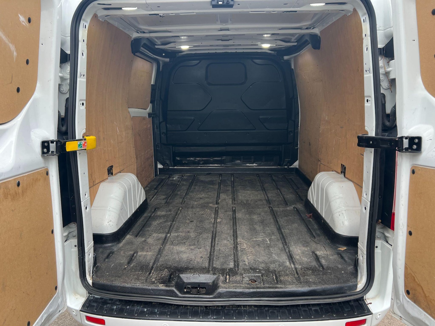 Used Ford Transit Custom 2019 for sale - 76511893: Photo 12