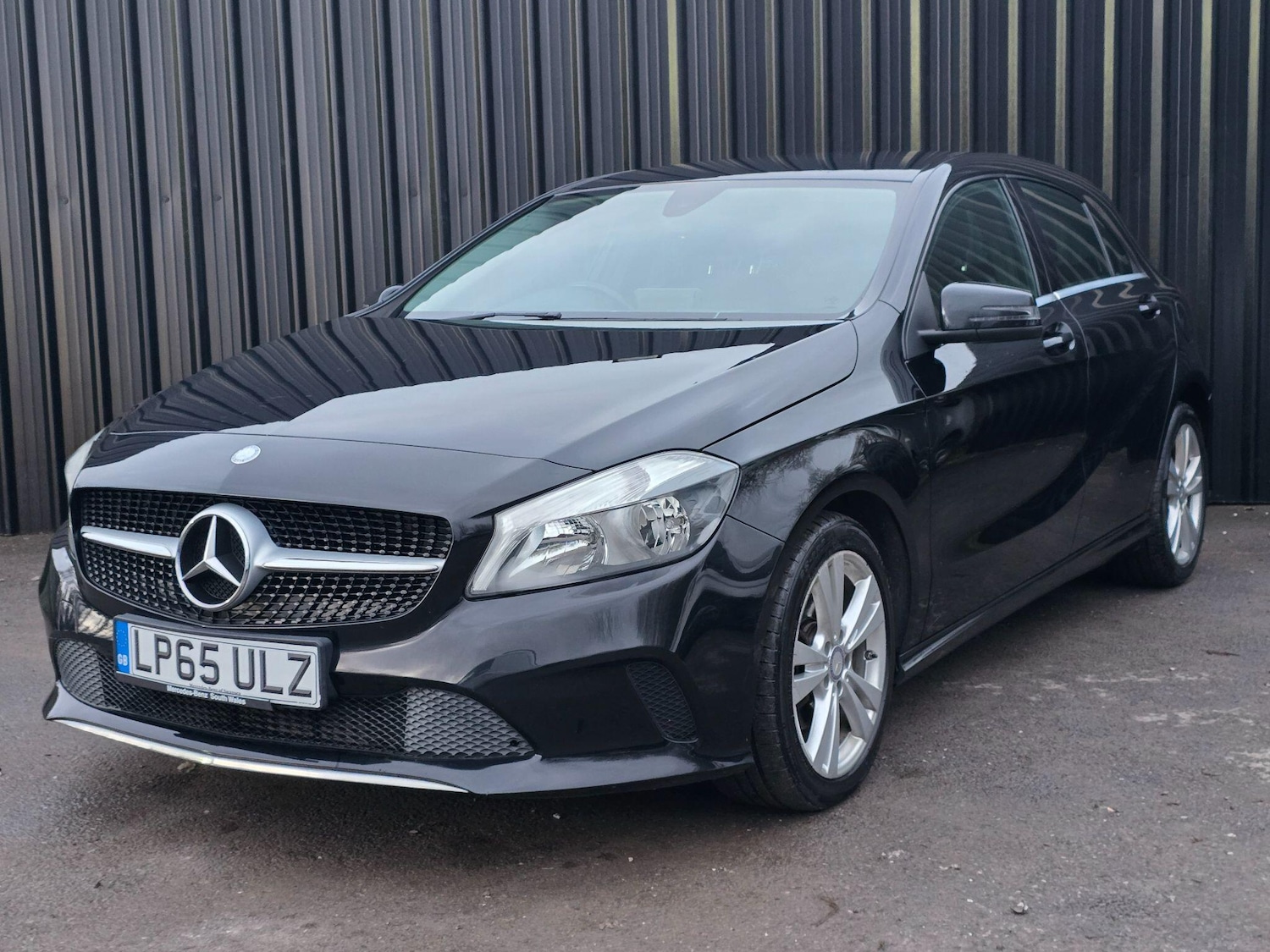Used Mercedes-Benz A-Class 2016 for sale - 77229608: Photo 3