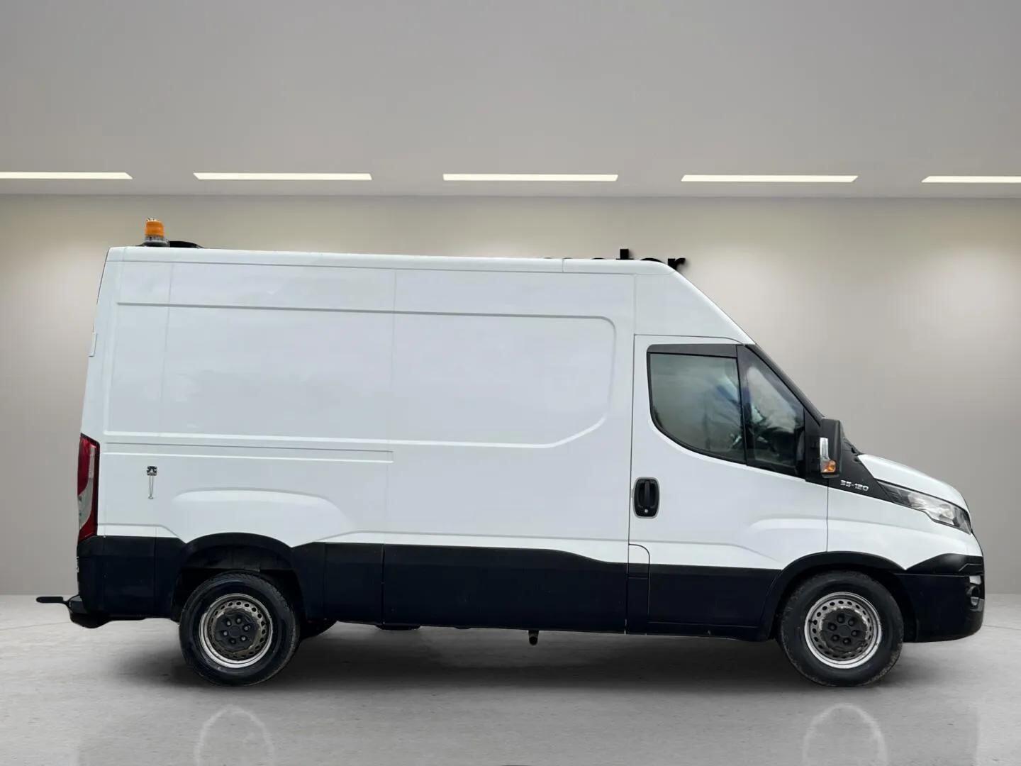 Used Iveco Daily 2018 for sale - 76268377: Photo 7