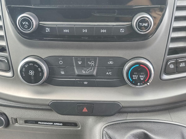 Used Ford Transit Custom 2019 for sale - 76268431: Photo 10