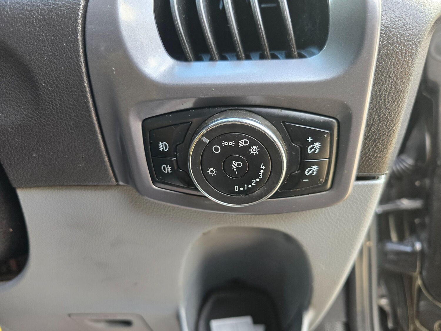 Used Ford Transit Custom 2018 for sale - 77882152: Photo 17