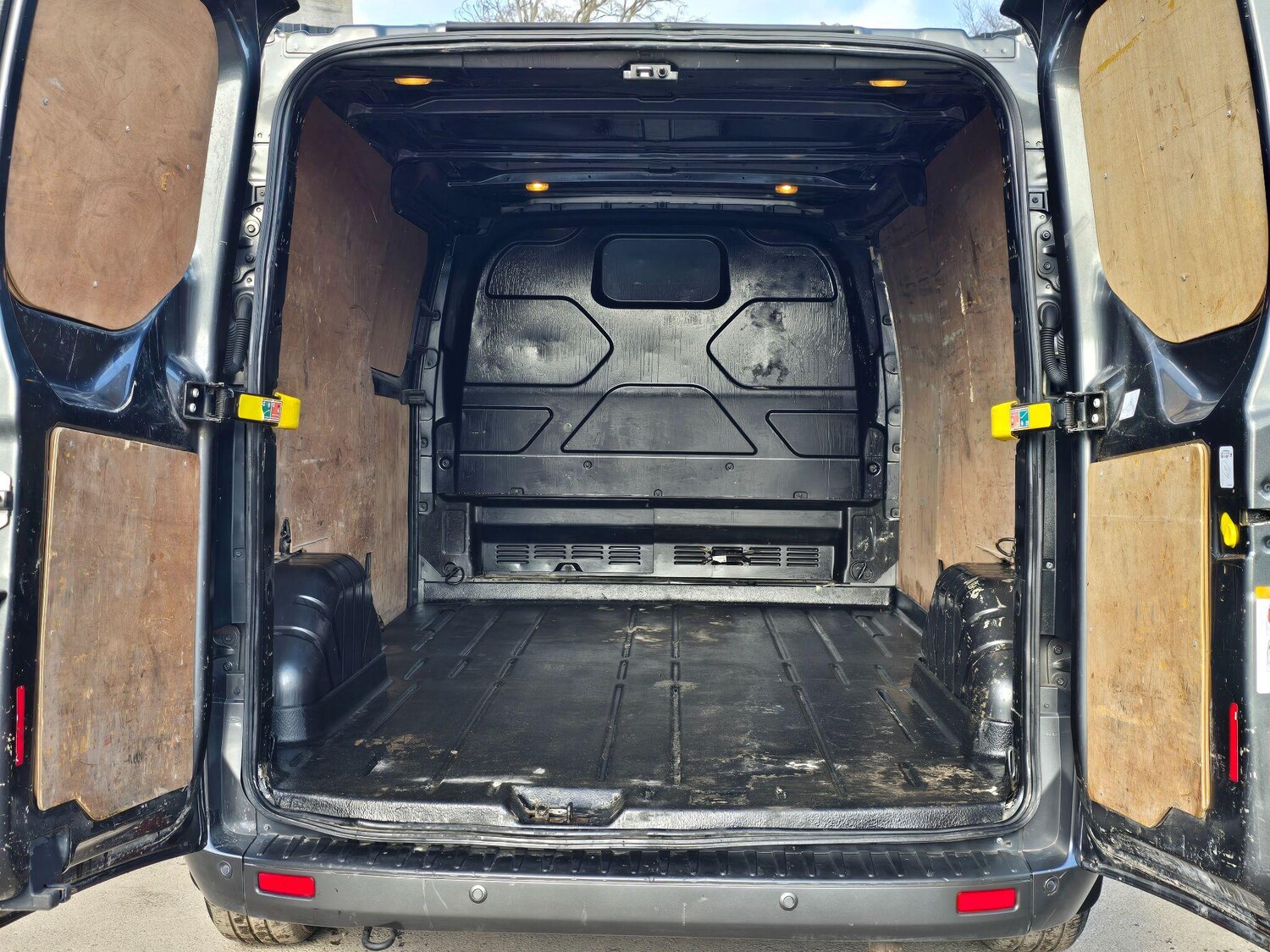 Used Ford Transit Custom 2018 for sale - 77882152: Photo 27