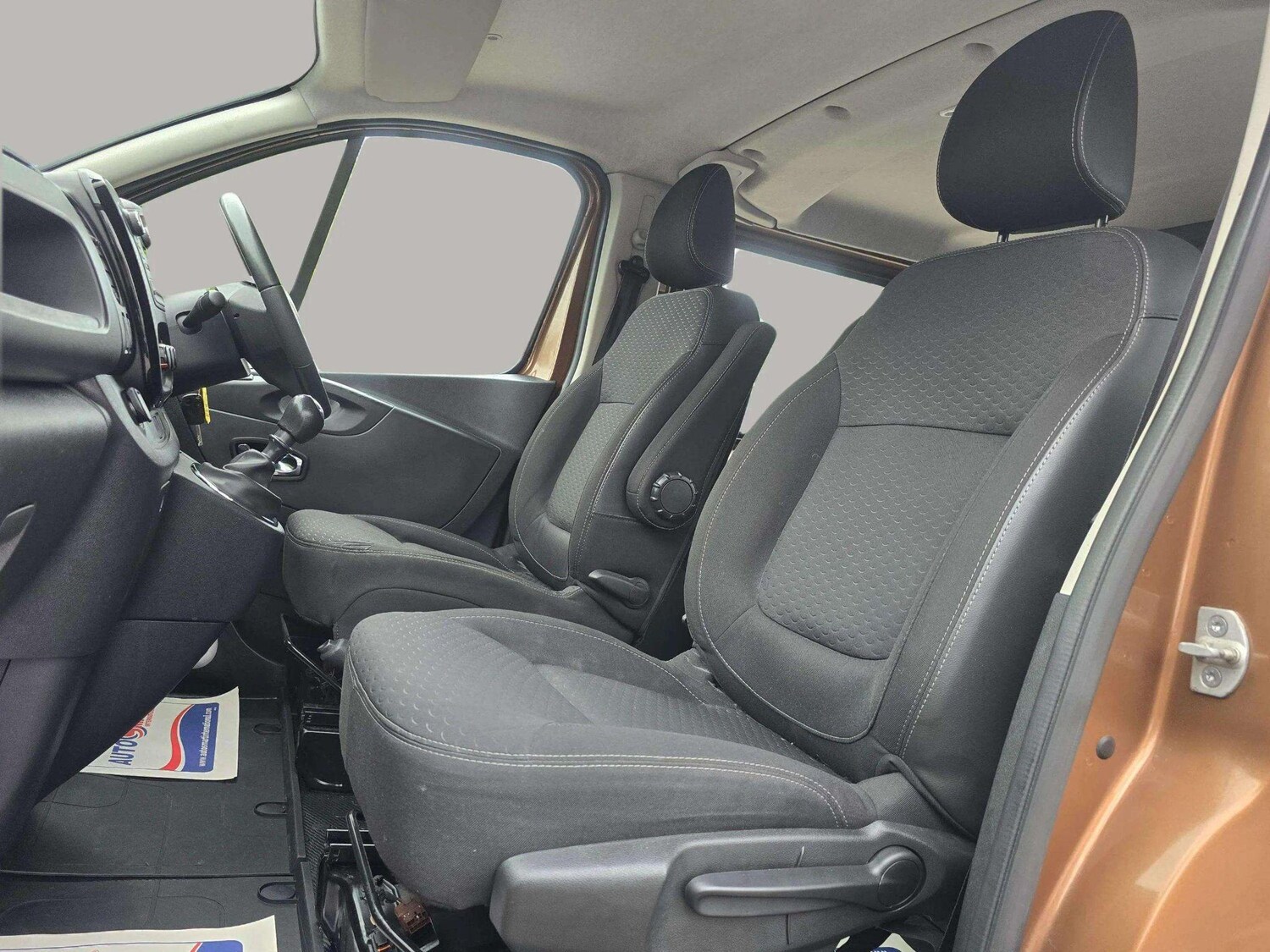 Used Vauxhall Vivaro 2016 for sale - 76268225: Photo 27