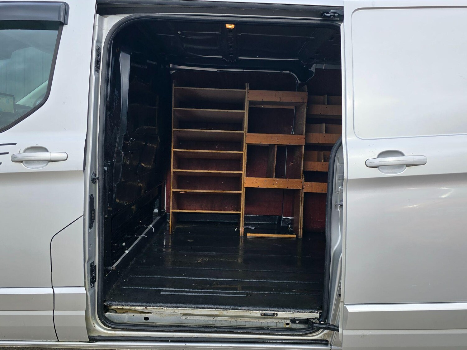 Used Ford Transit Custom 2018 for sale - 77637360: Photo 40