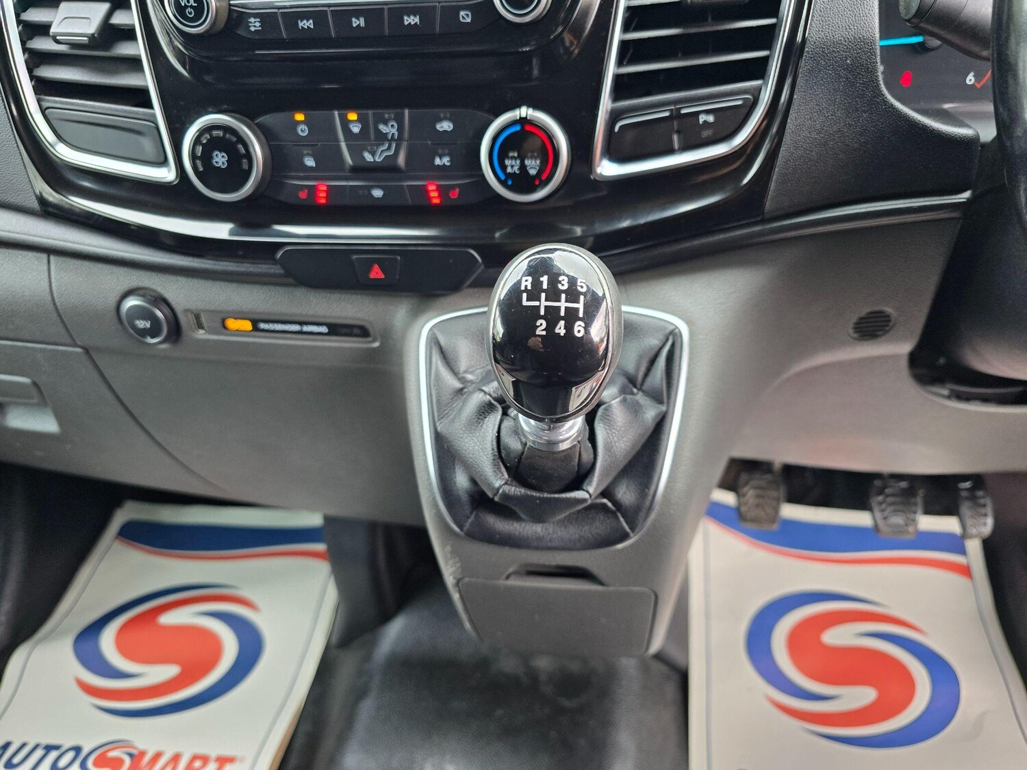 Used Ford Transit Custom 2018 for sale - 77637360: Photo 47