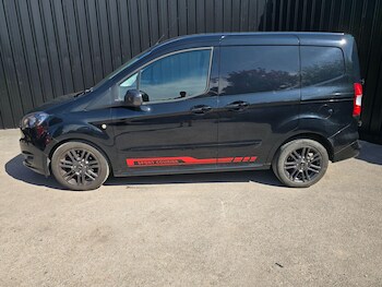 Used Ford Transit Courier 2018 for sale - 78491777: Photo