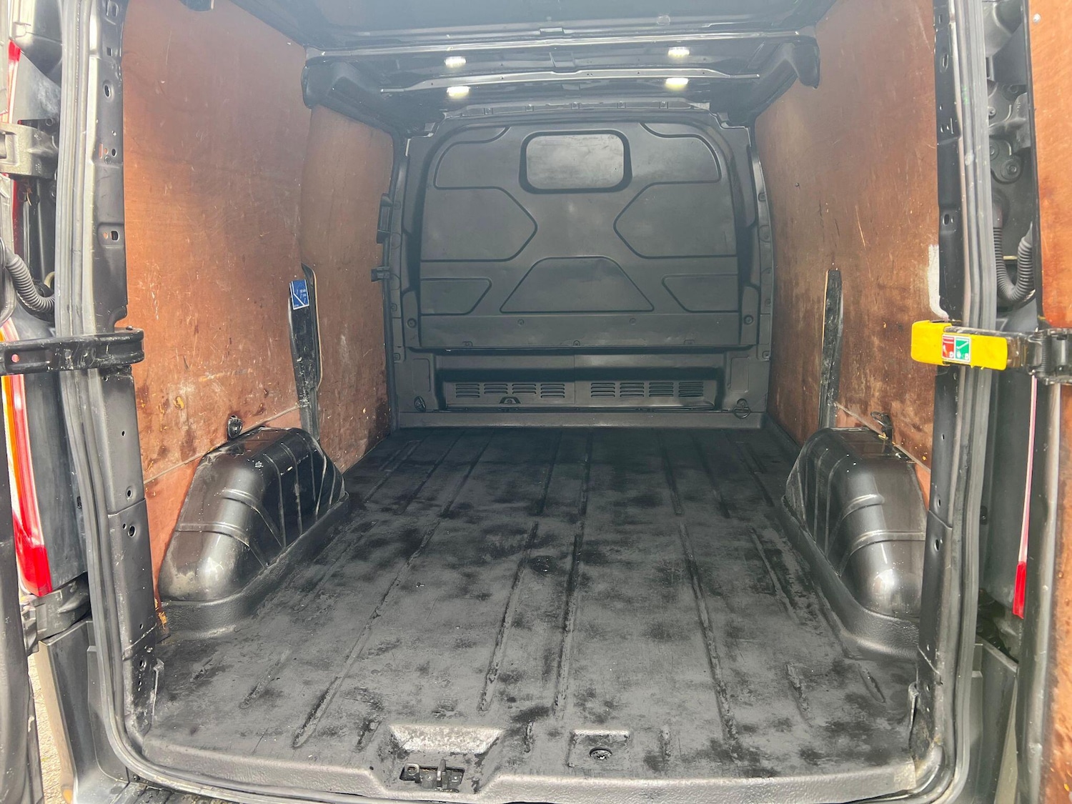 Used Ford Transit Custom 2019 for sale - 76765242: Photo 24