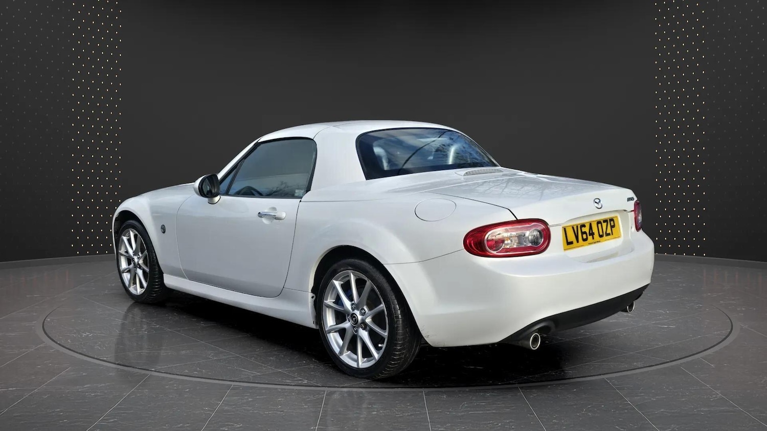 Used Mazda MX-5 2015 for sale - 76965099: Photo 6