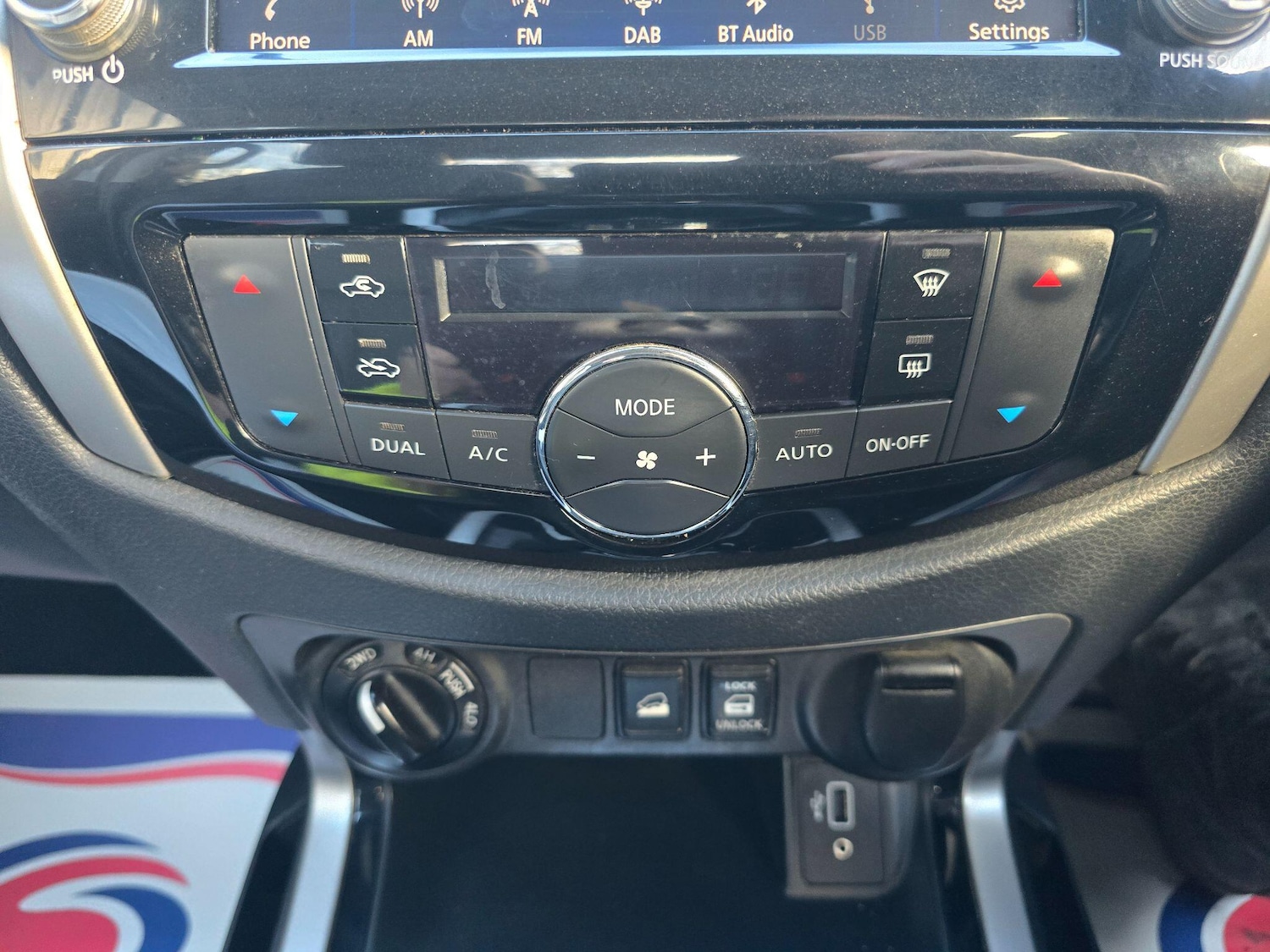 Used Nissan Navara 2019 for sale - 77163332: Photo 26