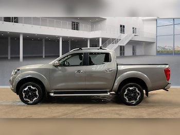 Used Nissan Navara 2019 for sale - 77163332: Photo