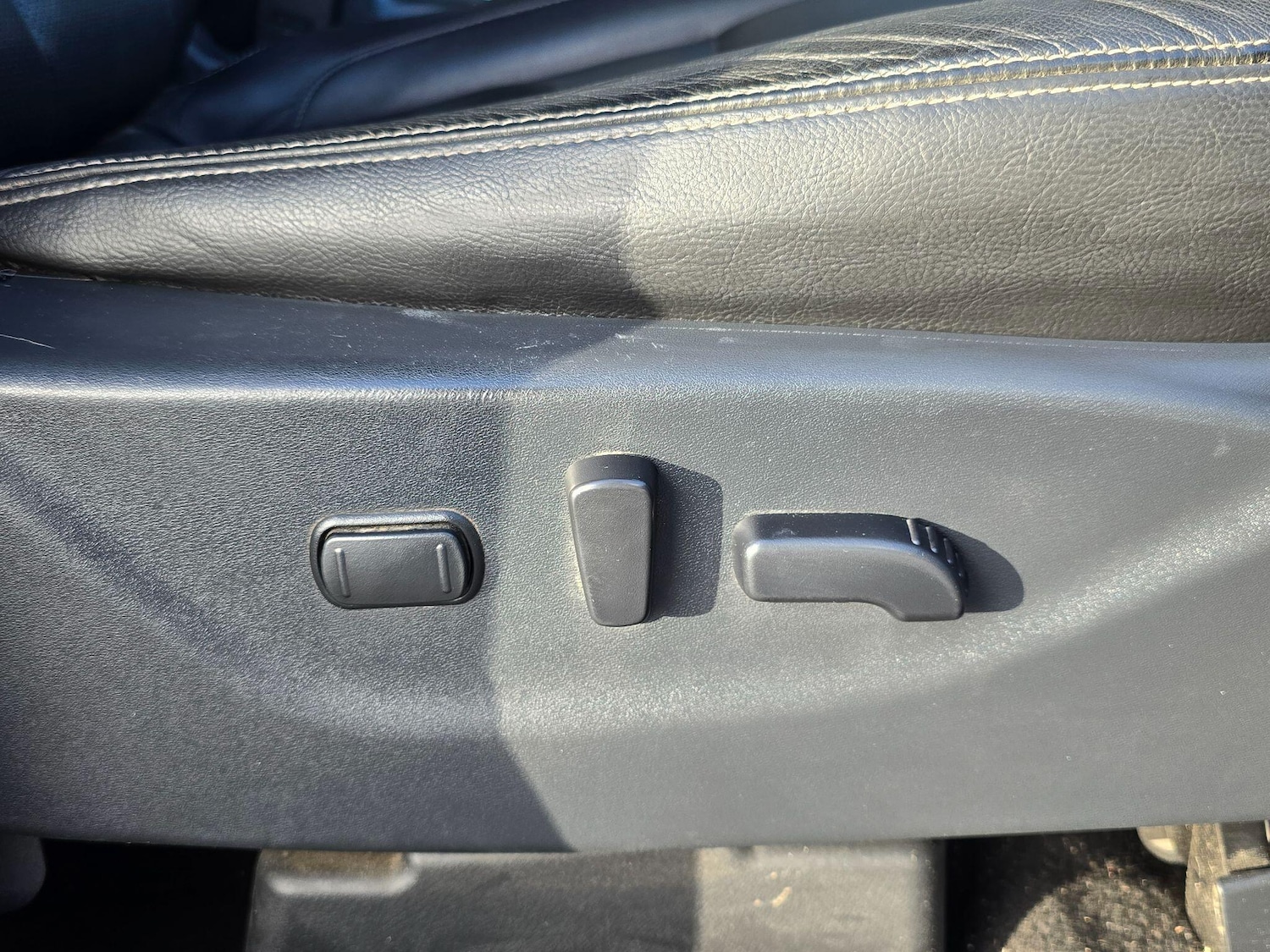 Used Nissan Navara 2019 for sale - 77163332: Photo 36