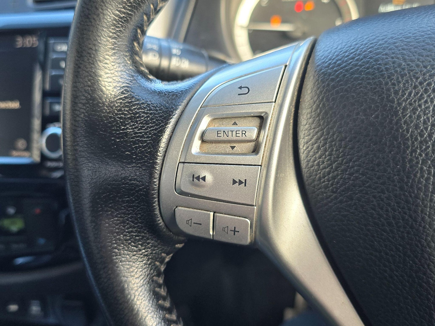 Used Nissan Navara 2019 for sale - 77163332: Photo 40