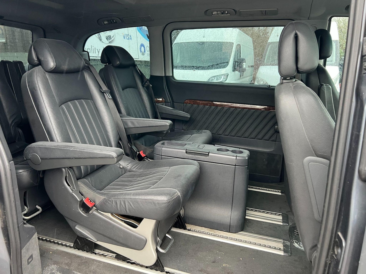 Used Mercedes-Benz Viano 2013 for sale - 76561572: Photo 4