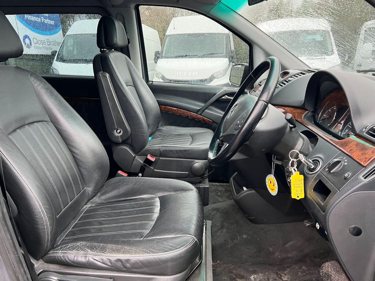 Used Mercedes-Benz Viano 2013 for sale - 76561572: Photo 6