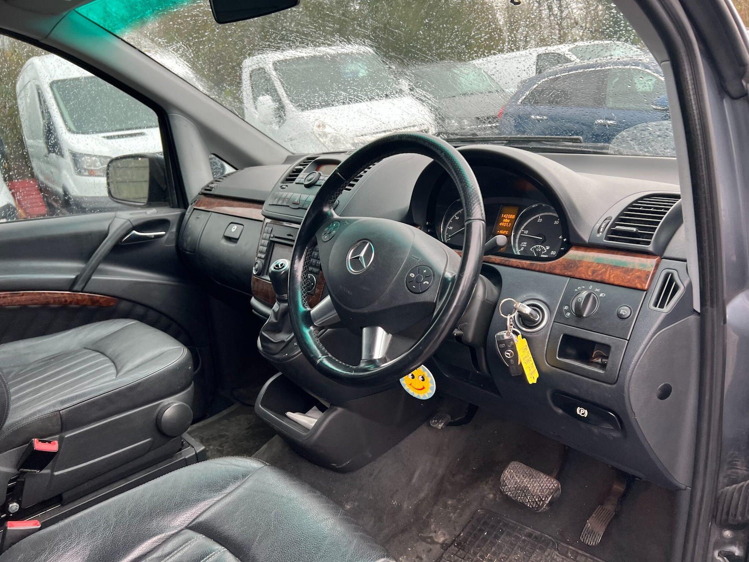 Used Mercedes-Benz Viano 2013 for sale - 76561572: Photo 7