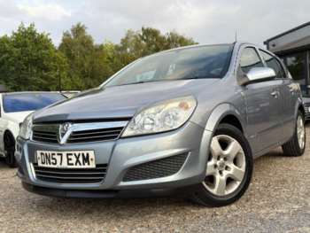 2007 - 1.6i 16v Club 5dr