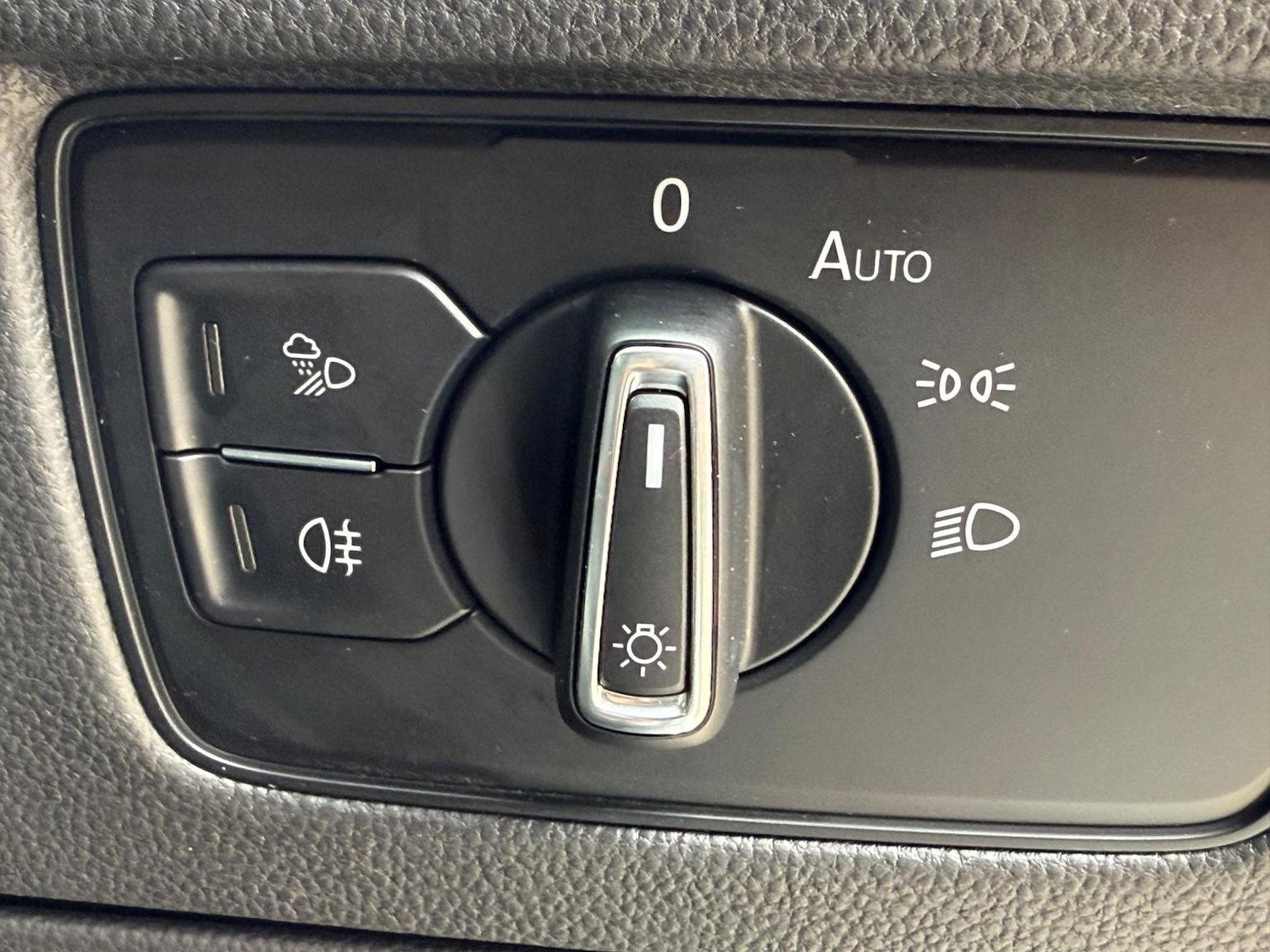 Vehicle 33