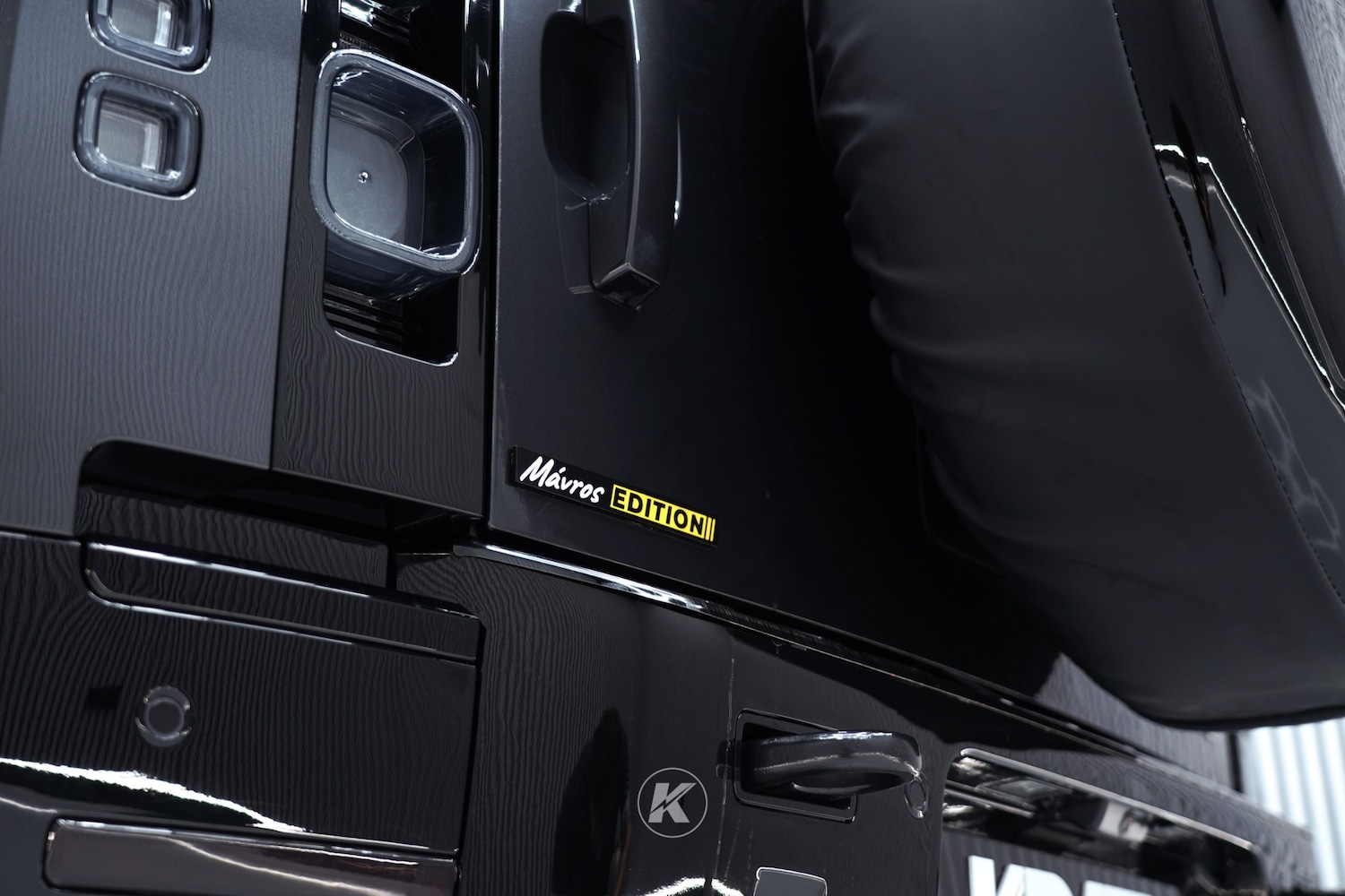 Used Land Rover Defender 2023 for sale - 77206815: Photo 12