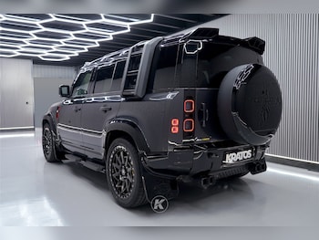 Used Land Rover Defender 2023 for sale - 77206815: Photo