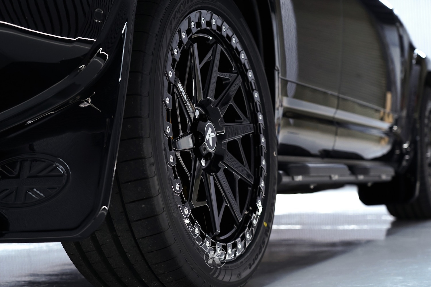 Used Land Rover Defender 2023 for sale - 77206815: Photo 7