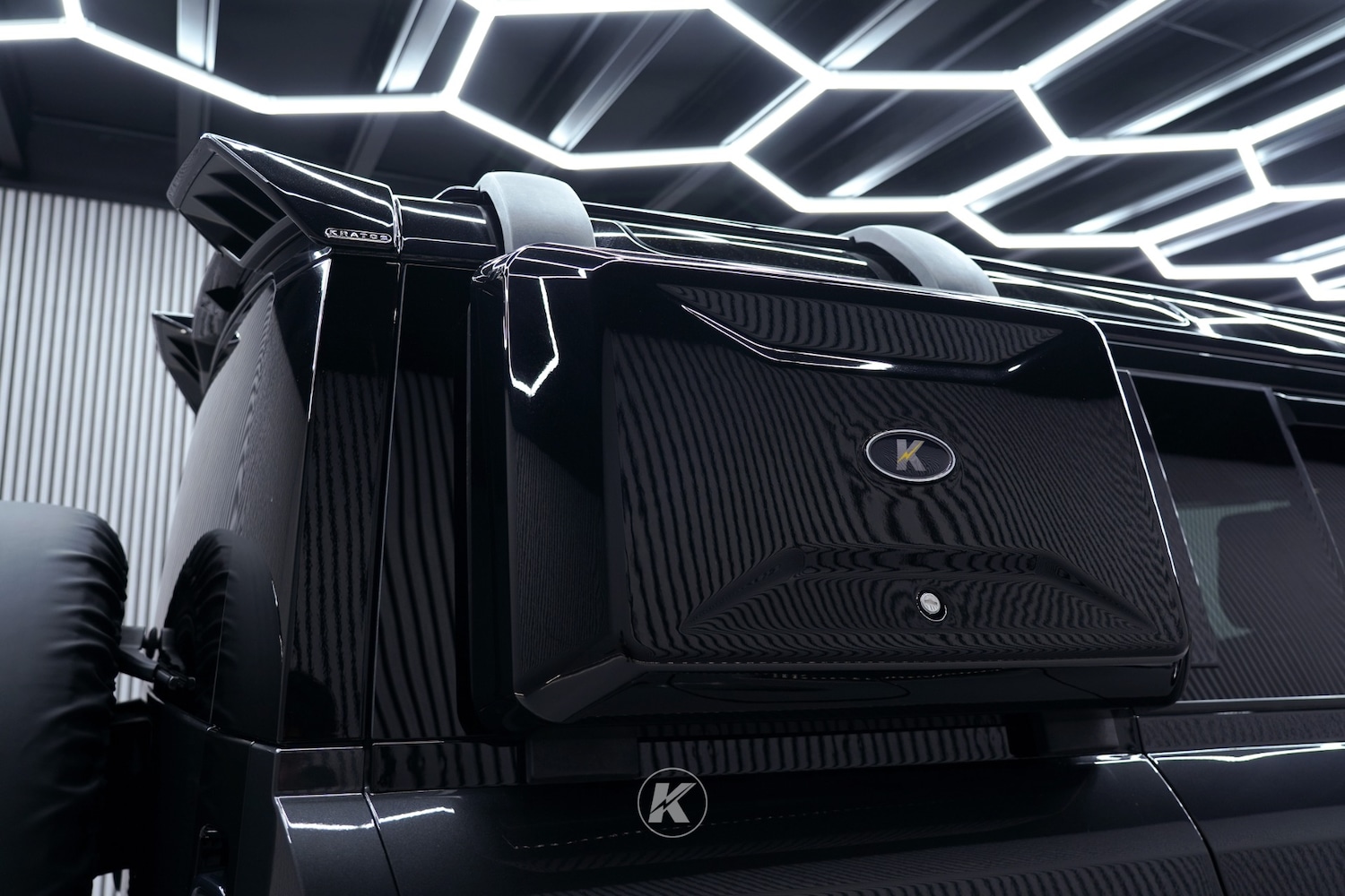 Used Land Rover Defender 2023 for sale - 77206815: Photo 9