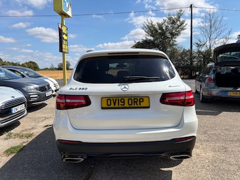 Used Mercedes-Benz GLC 2019 for sale - 79493413: Photo