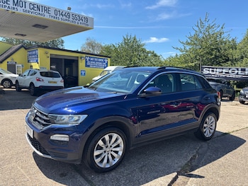 Used Volkswagen T-Roc 2019 for sale - 79125131: Photo