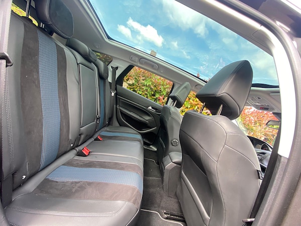 Used Peugeot 308 2018 for sale - 74578097: Photo 6
