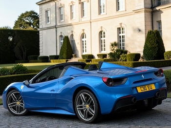 Used Ferrari 488 2019 for sale - 78389898: Photo