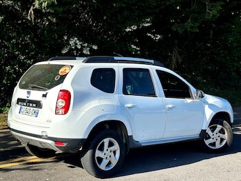Used Dacia Duster 2012 for sale - 78449444: Photo