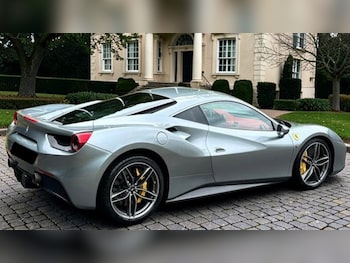 Used Ferrari 488 2016 for sale - 78404020: Photo