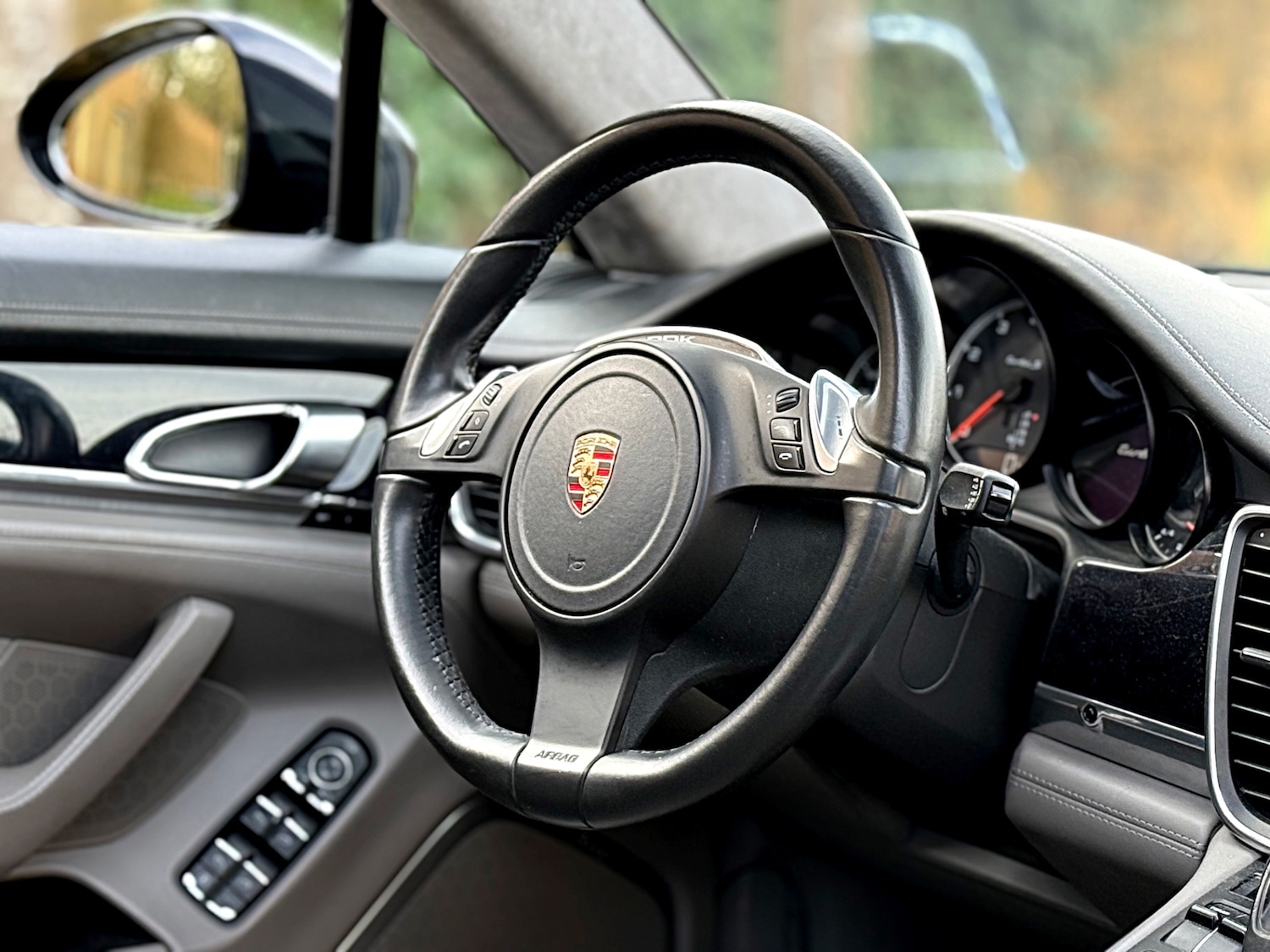 Used Porsche Panamera 2011 for sale - 77956918: Photo 11