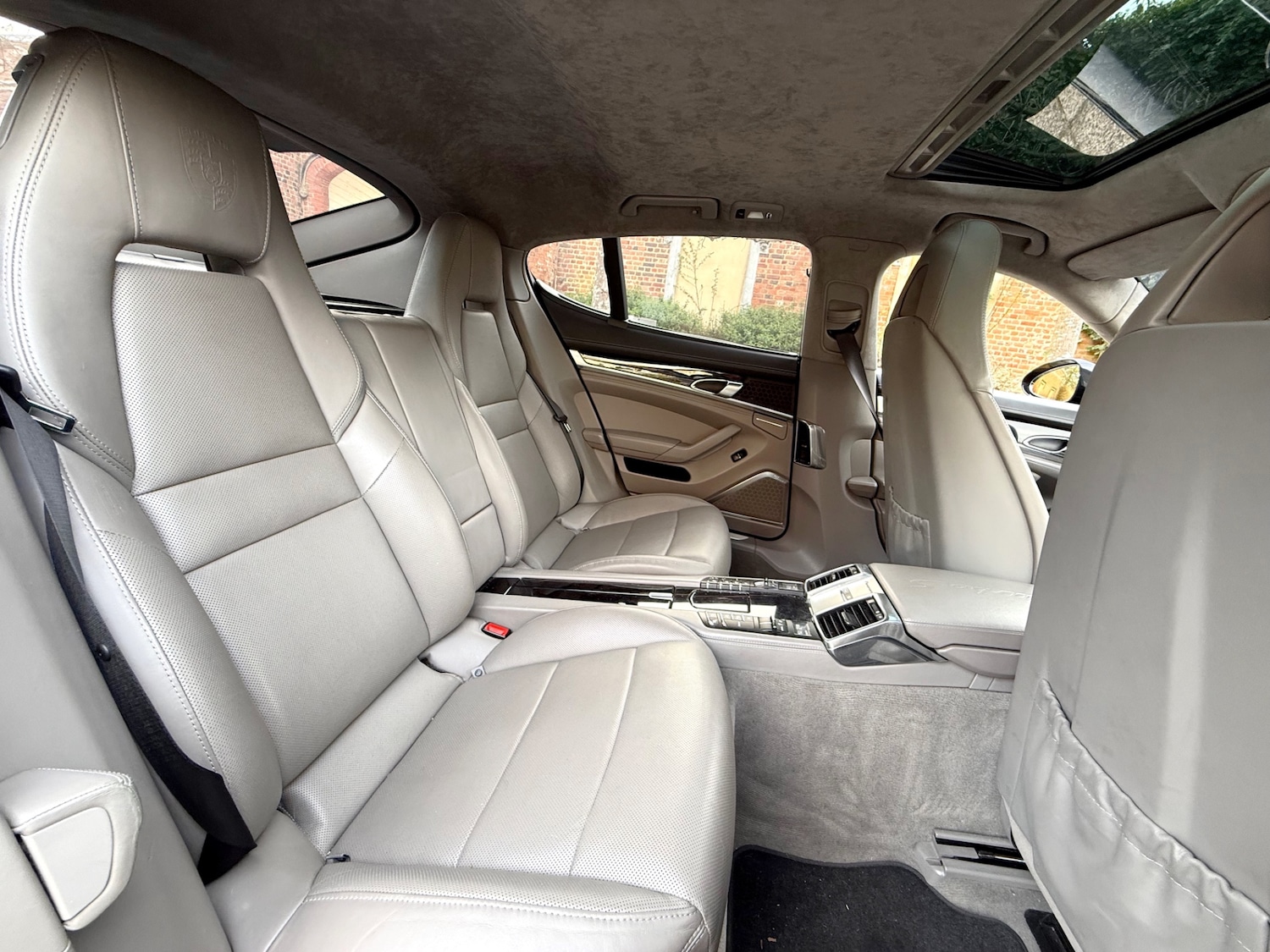 Used Porsche Panamera 2011 for sale - 77956918: Photo 6