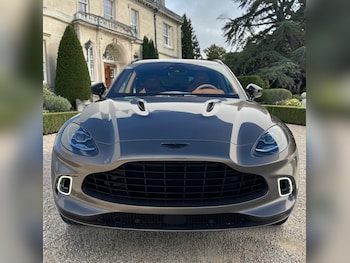 Used Aston Martin DBX 2023 for sale - 78321314: Photo