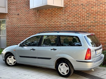 Used Ford Focus 2004 for sale - 76000520: Photo 3