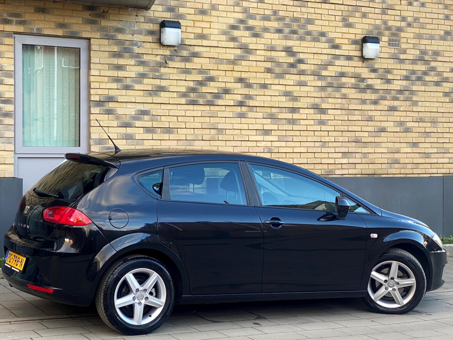 Vehicle 9