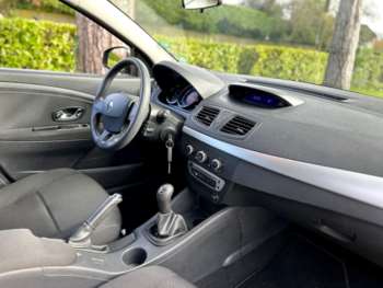 Used Renault Megane 2014 for sale - 74439298: Photo