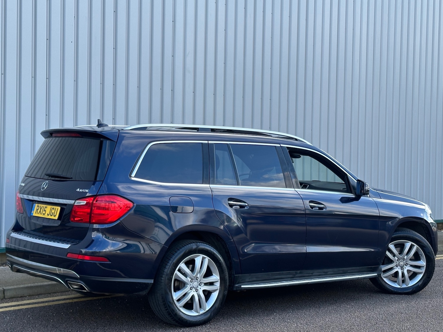 Used Mercedes-Benz GL Class 2015 for sale - 77396713: Photo 7