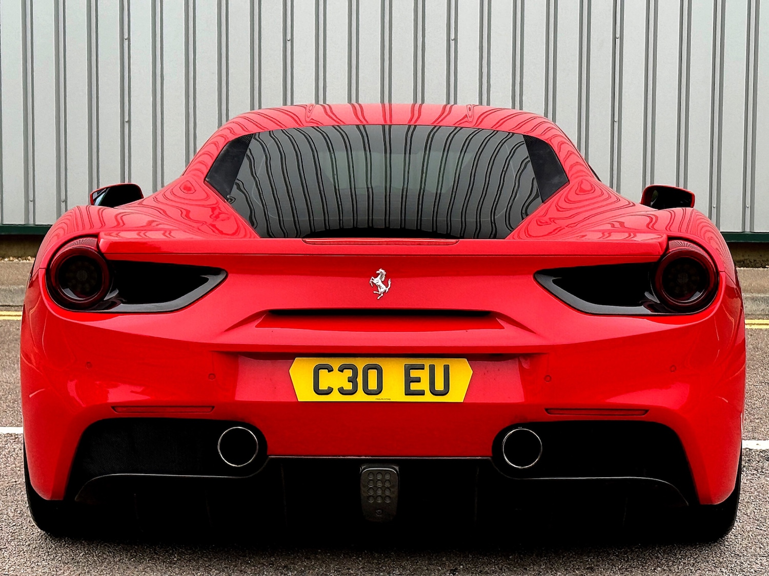 Used Ferrari 488 2016 for sale - 76250899: Photo 12