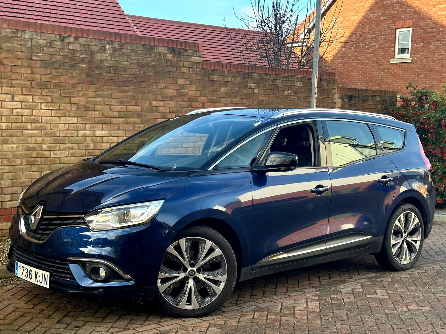 Used Renault Grand Scenic 2018 for sale - 77359323: Photo 1
