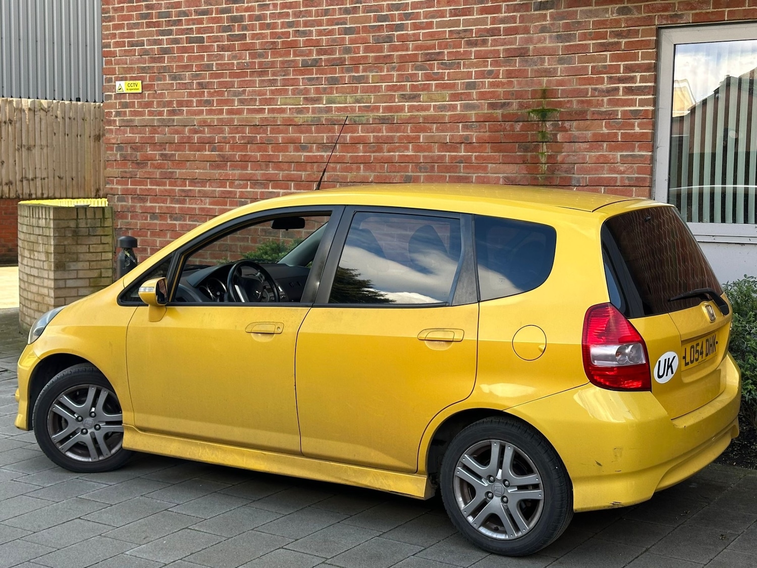 Used Honda Jazz 2004 for sale - 77439614: Photo 3