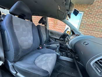 Used Honda Jazz 2004 for sale - 77439614: Photo